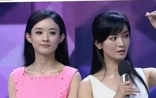 王源片场打篮球展现运动风采，娱乐圈多面生活揭秘